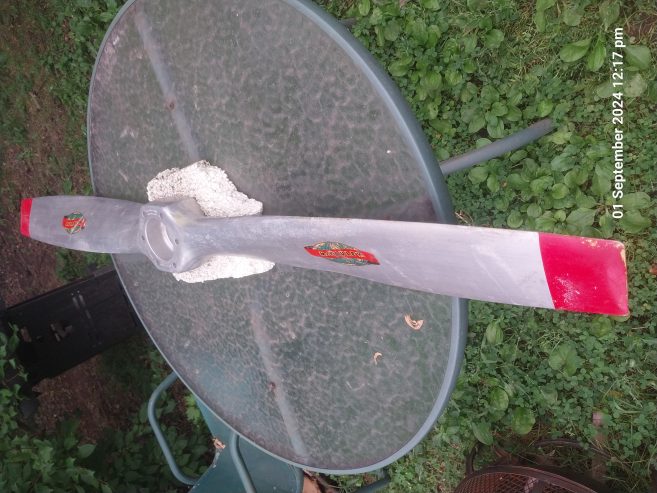 Aluminium propeller 60 inch , McCauley
