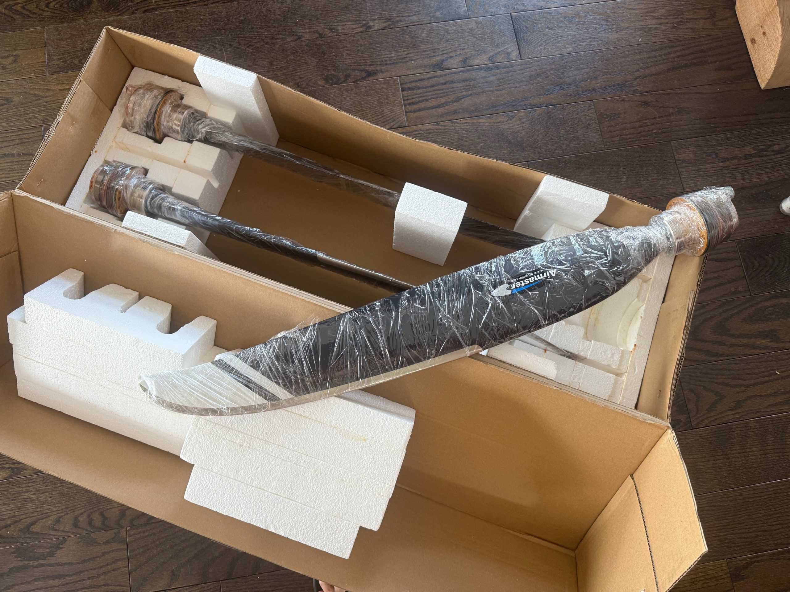 Airmaster AP330CR-WWR70Z Propeller – 70″ Blades + Controller