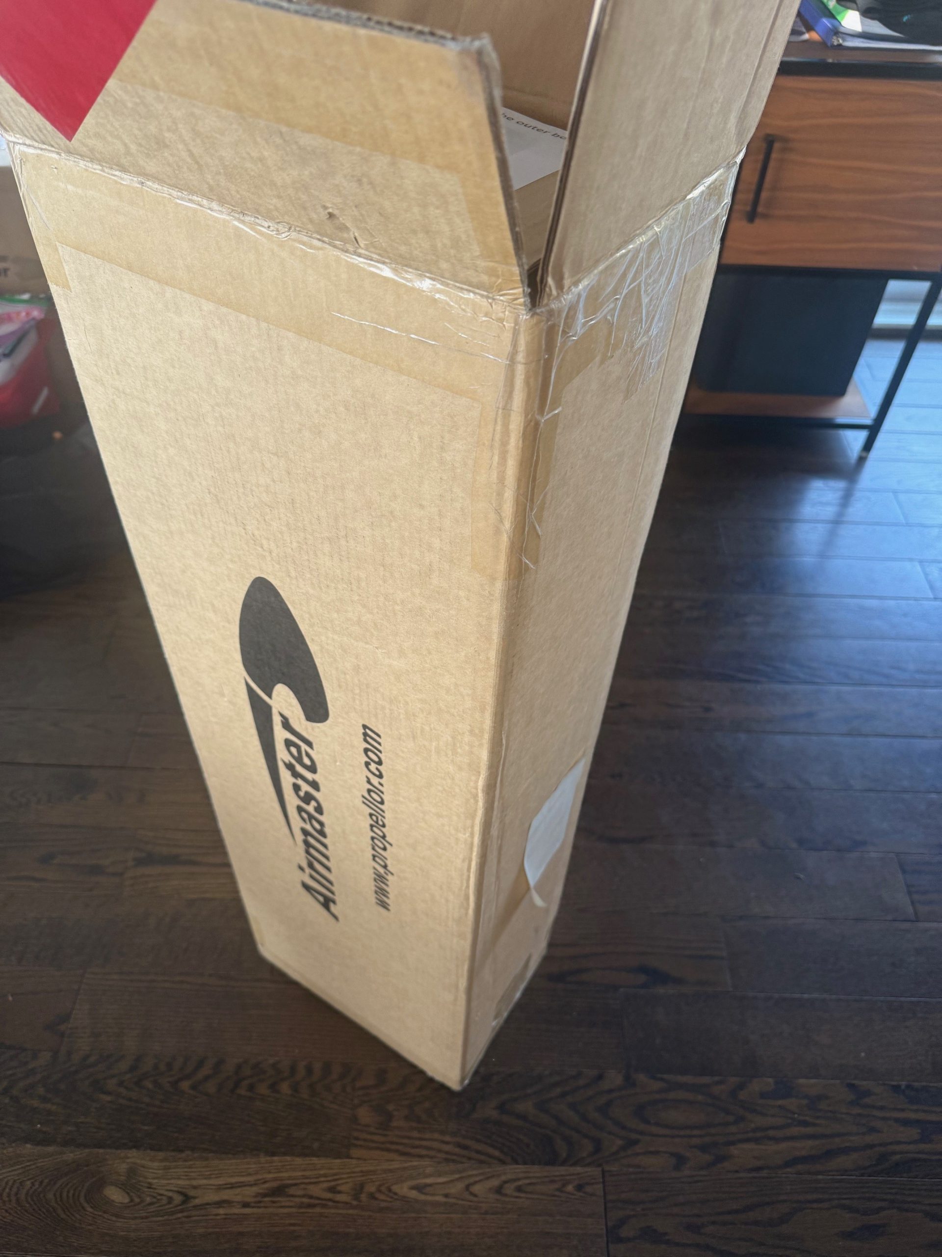 Airmaster AP330CR-WWR70Z Propeller – 70″ Blades + Controller