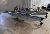 1350# Amphibious floats