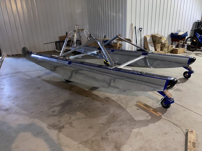 1350# Amphibious floats
